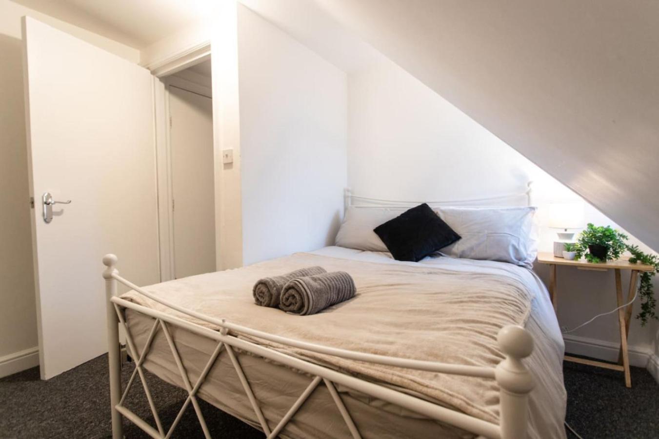 Appartement 4 Sunnyside Contractors Long By Shortstayuk Bristol
