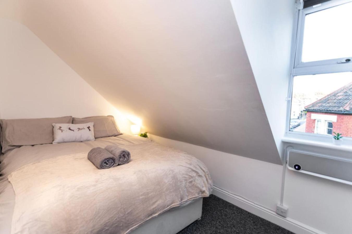 4 Sunnyside Contractors Long By Shortstayuk * Bristol